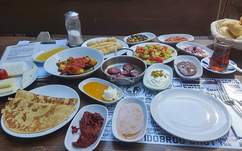 Varuna Gezgin Cafe Del Mundo